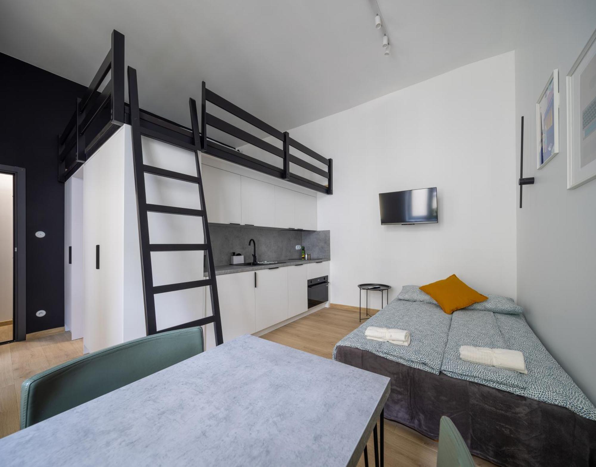 City Center, Modern, Quiet Place By Homeclick Krakow Bagian luar foto